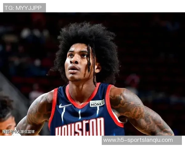 纳兹里德表现惊艳18投11中砍下33分三分球命中率高达60